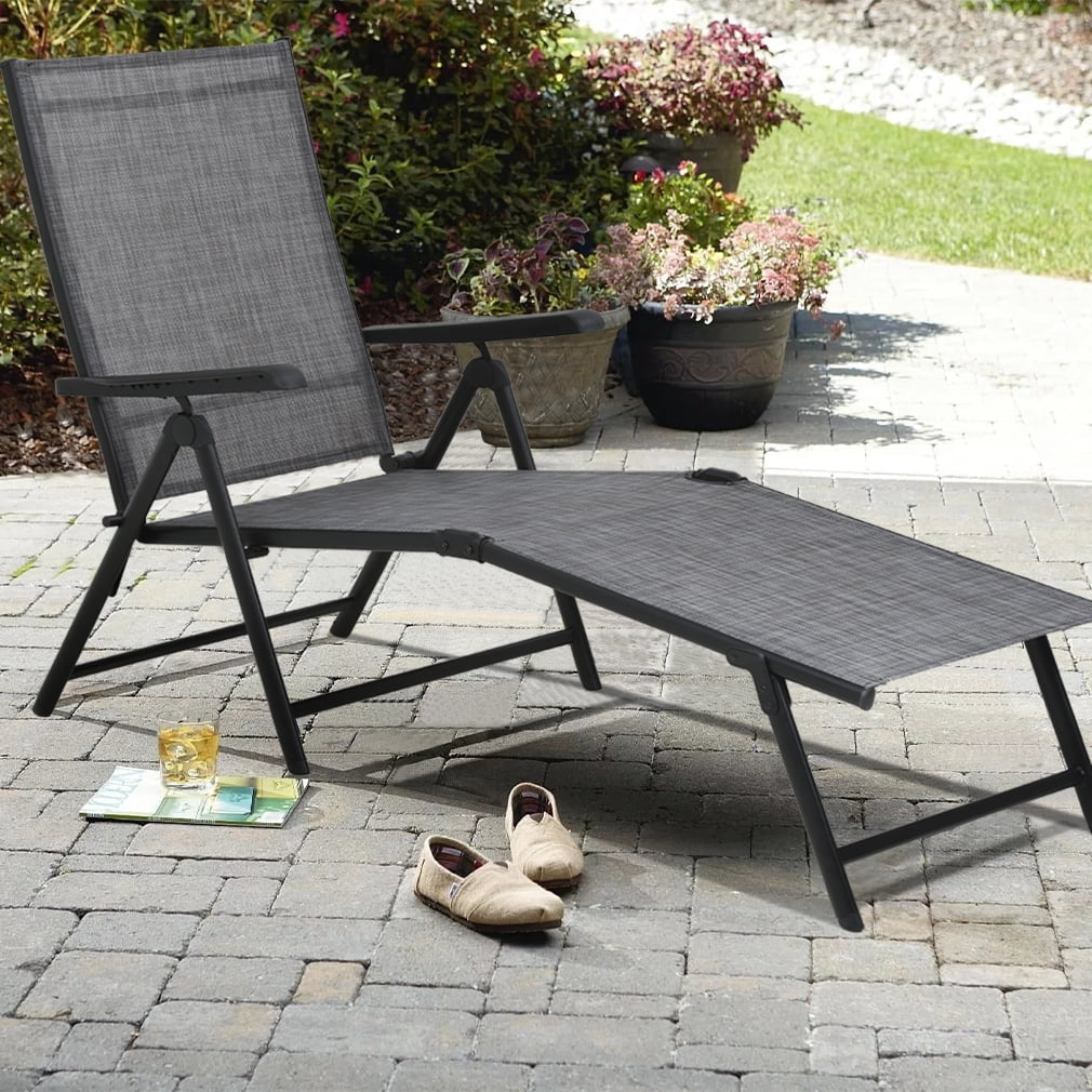 Metal Adjustable and Foldable Chaise Lounges Chair Black